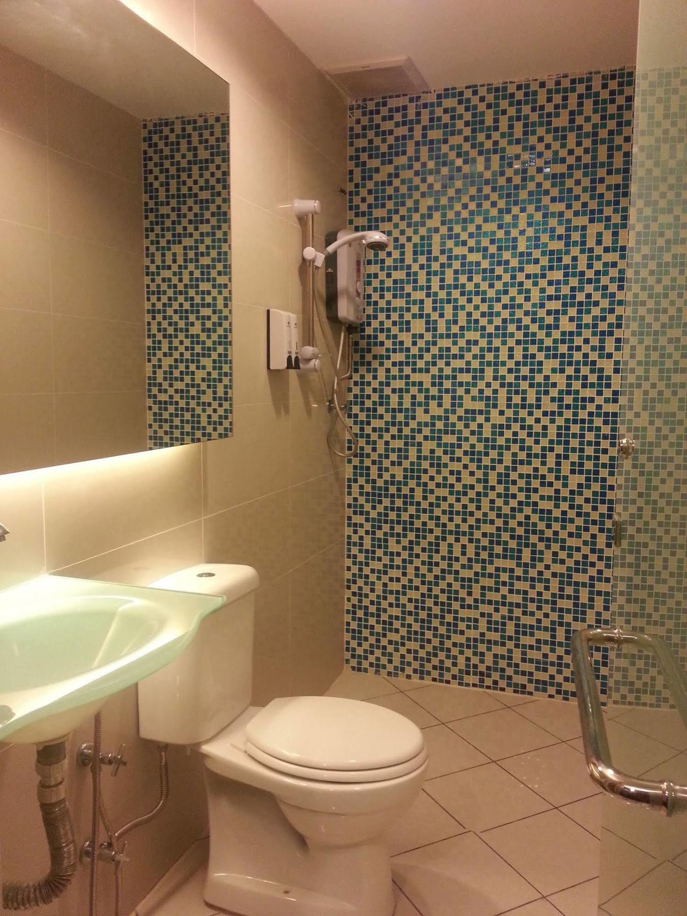 Hotel 193 Johor Bahru Esterno foto